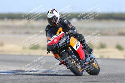 media/Oct-13-2025-Lets Ride (Mon) [[1a1cd08581]]/B Group/1020am (Sweeper)/